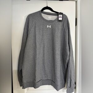 Under Armour Men's Crewneck in Heather Gray Brand New